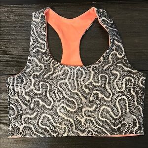 Women's Black and White Patterned Sports Bra